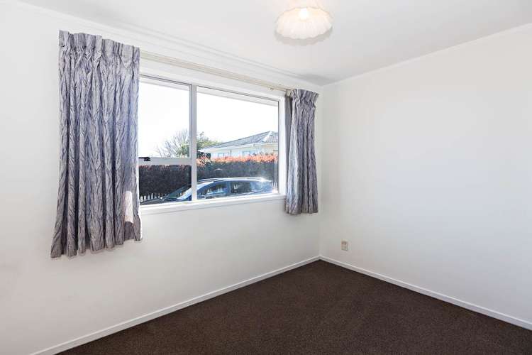 2/15 Seabar Place Glen Eden_10