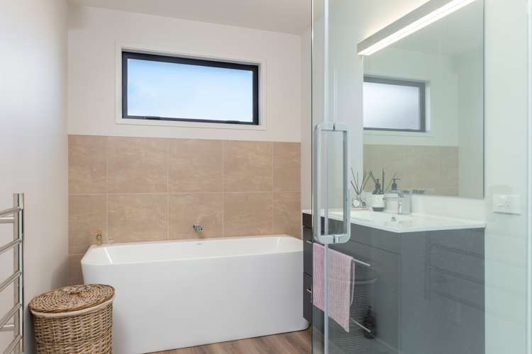 112a Charles Street Blenheim Central_19