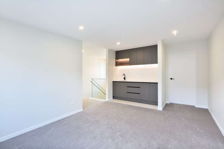 2 Pukeko Road Hobsonville_5