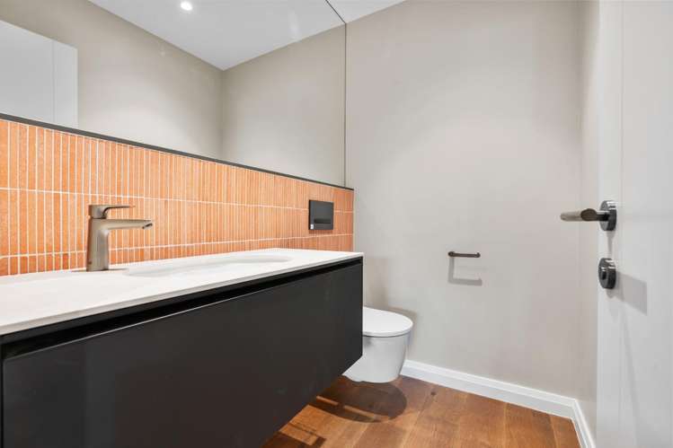 3B Rota Place 1761_21
