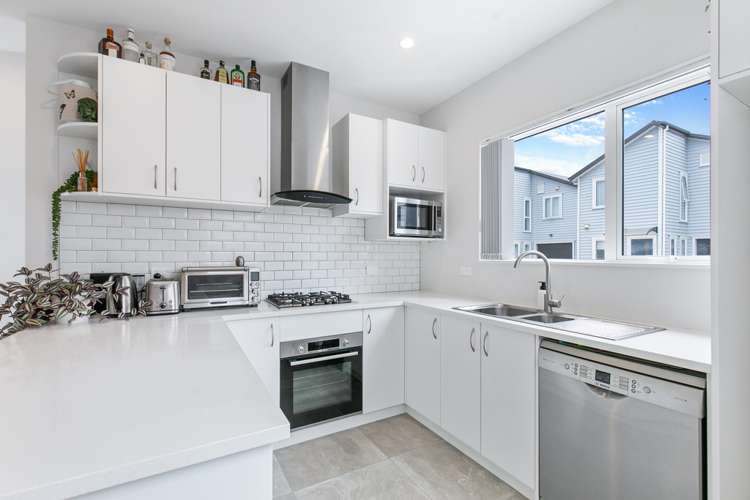 4 Riroriro Close Papakura_6