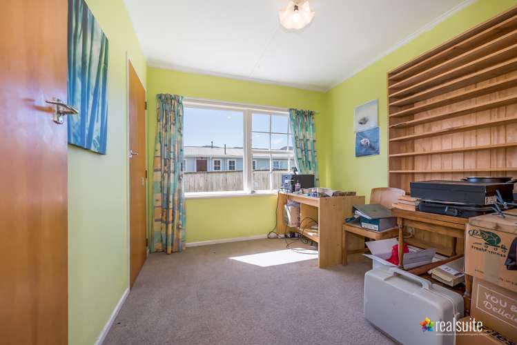 280 Wellington Road Wainuiomata_13