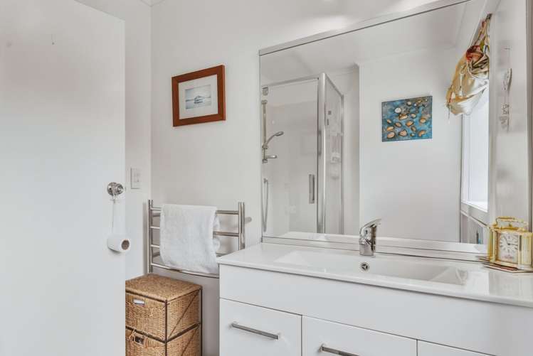 4a Hilden Place Hilltop_11