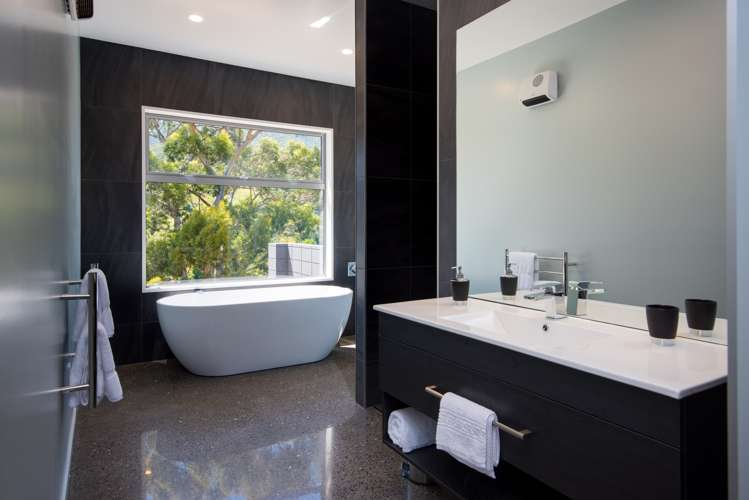 10 Bell Bird Rise Picton_16