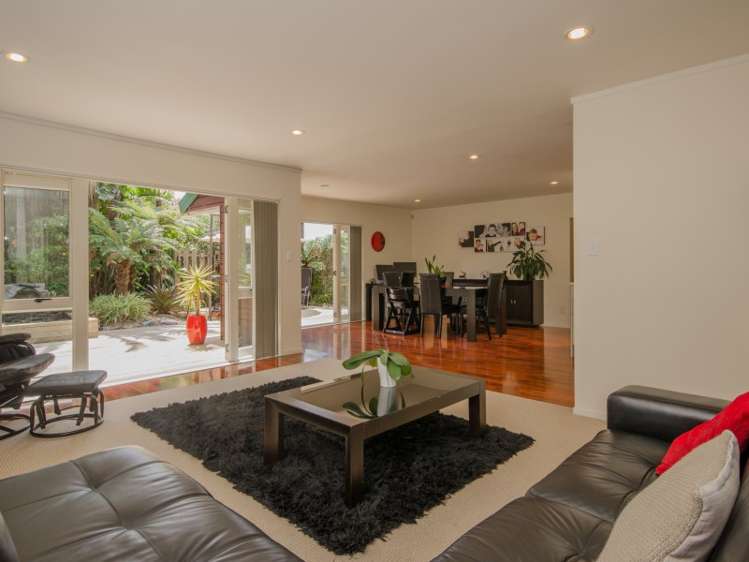 36a Tirimoana Road Te Atatu South_4