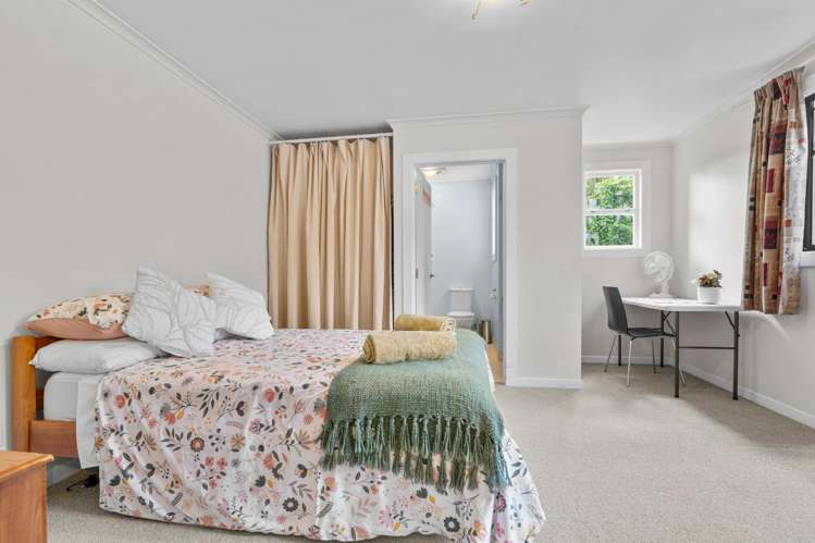 13 Awaroa Road Helensville_14