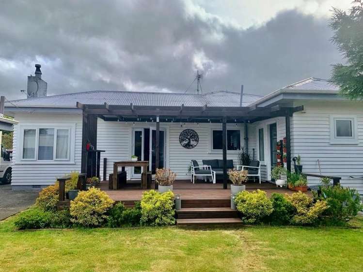 13 Whakatiki Street Trentham_11