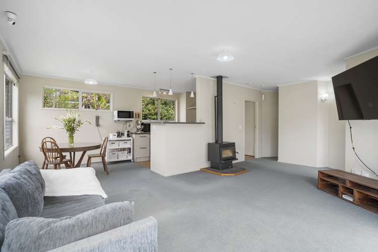 47 Castleton Street Birkdale_7