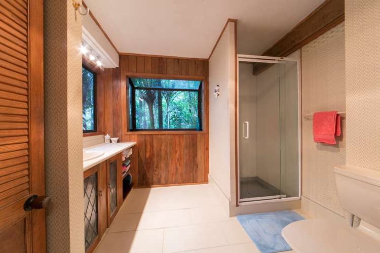 65 Otitori Bay Road Titirangi_13