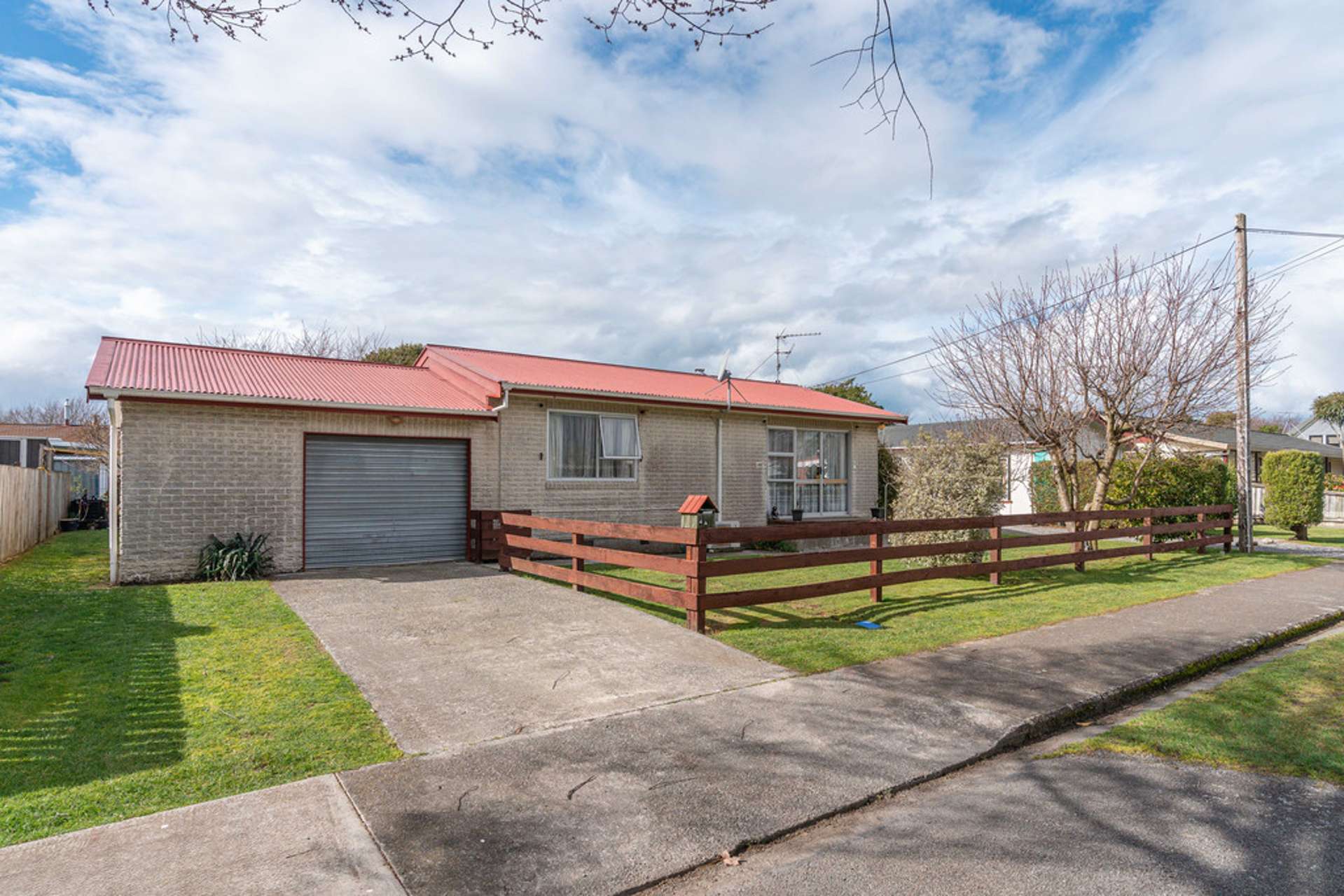 4a Costley Street Carterton_0