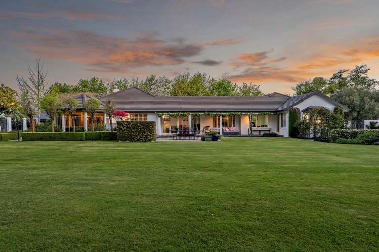 67 Regents Park Drive_2
