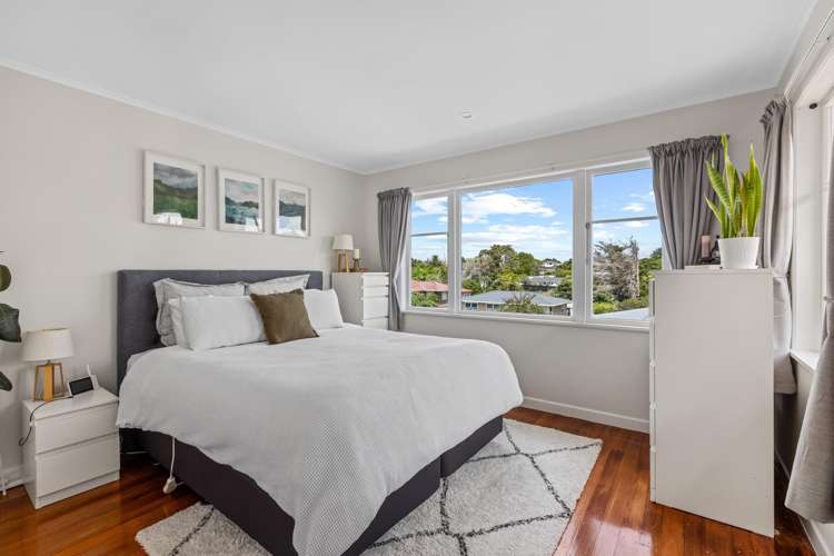 15 Gill Avenue Te Atatu Peninsula_14
