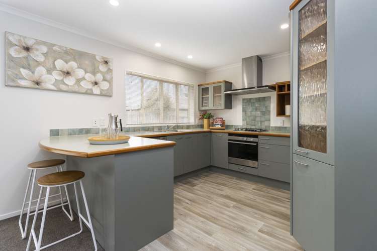 94 Ayrshire Drive Grandview Heights_5