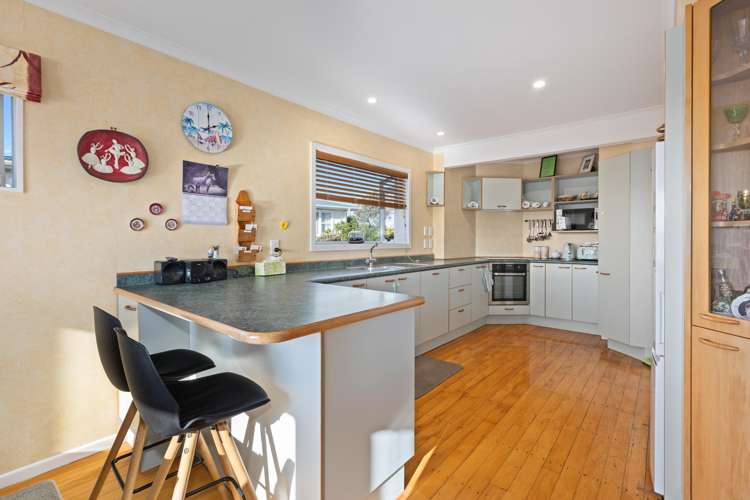 33 Carluke Street Paparangi_1