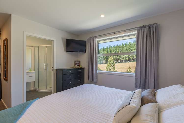 113 Redvale Road Redwood Valley_10