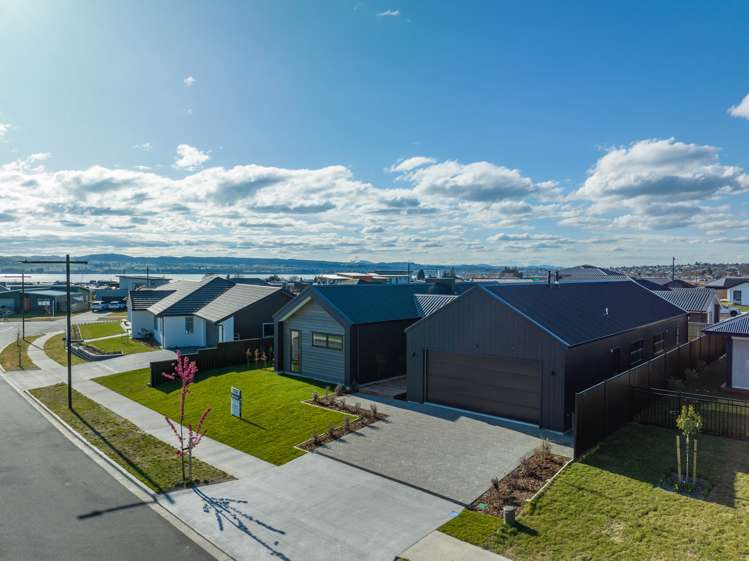 3 Uku Way Wharewaka_26