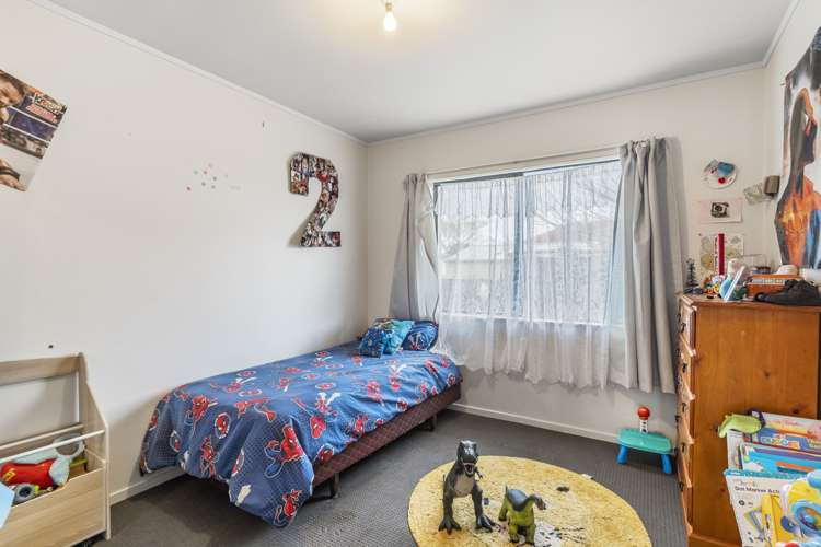 2/17 Kent Road Manurewa_5