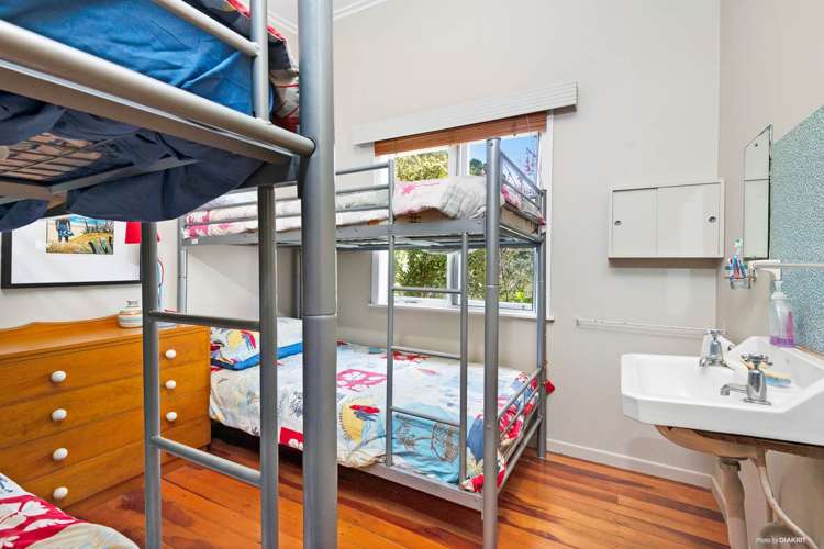 189 Kawakawa Bay Coast Road Kawakawa Bay_8