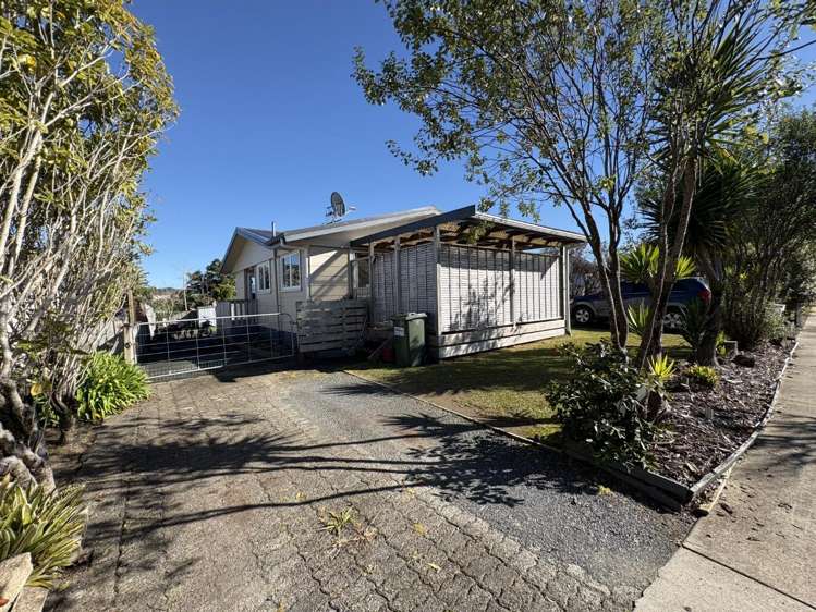 40 Beazley Crescent 2033_0