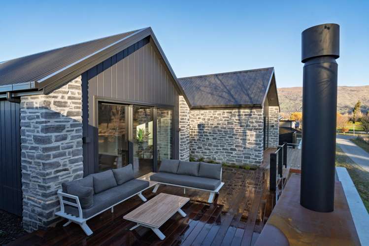 7 Kamana Rise Wanaka_21