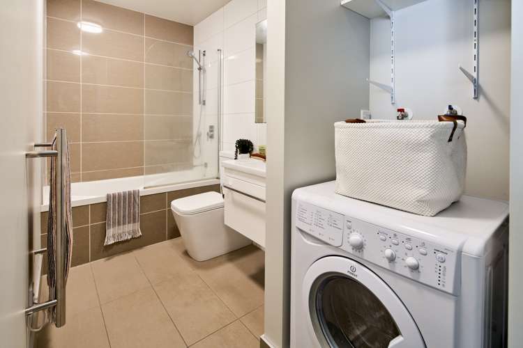 207/80 Riddiford Street Newtown_8