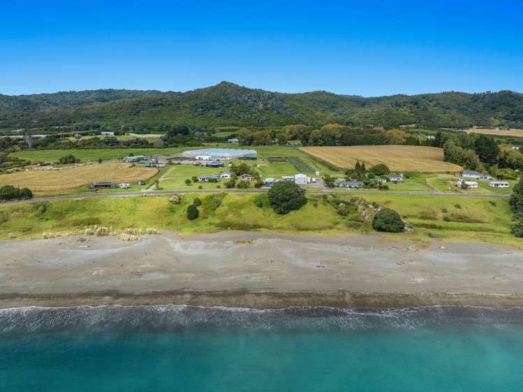 6944 State Highway 35 Te Kaha_28