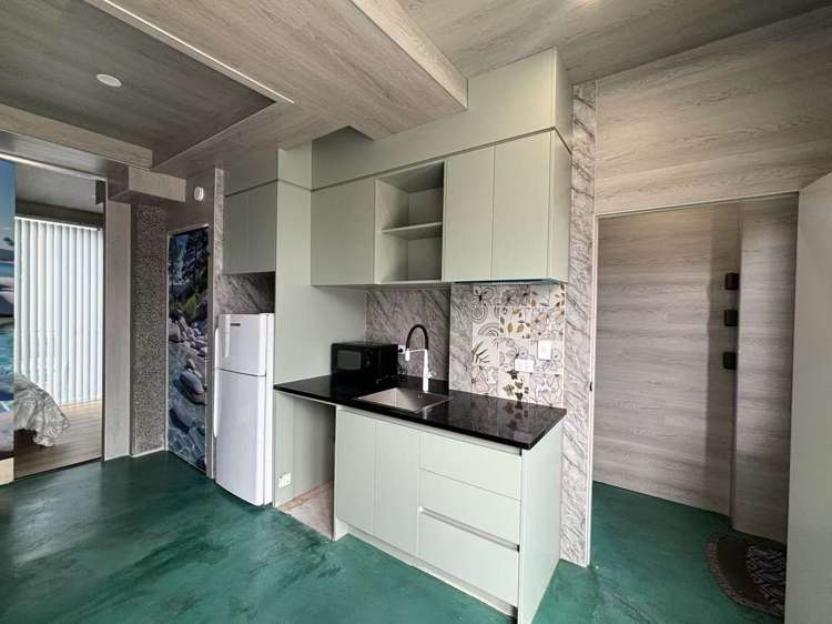 92E Manukau Road_1
