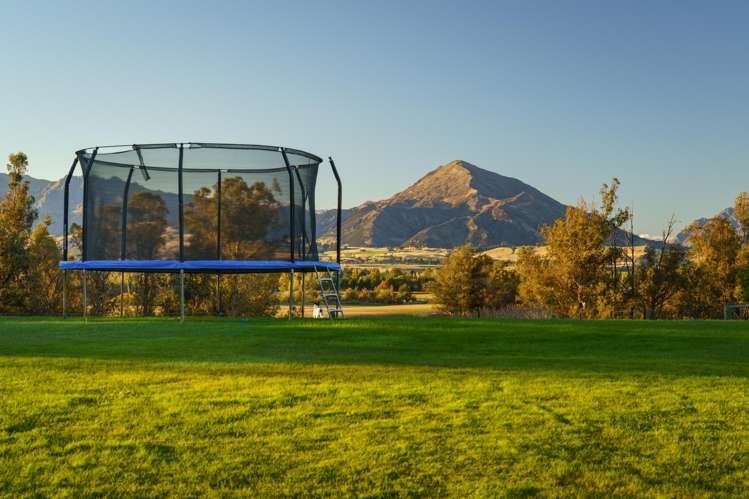 355 Ballantyne Road Wanaka_6