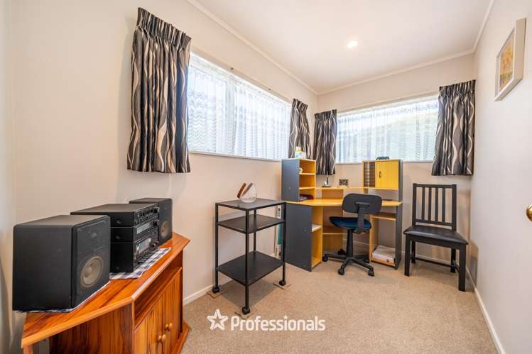 295 Riverside Drive Waterloo_24