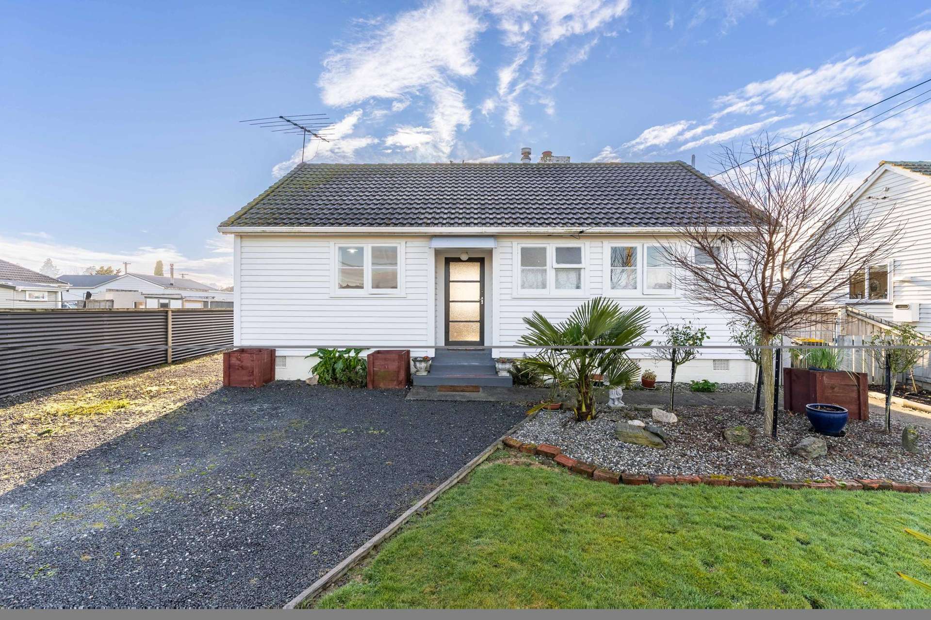 6 Duthie Street Milton_0