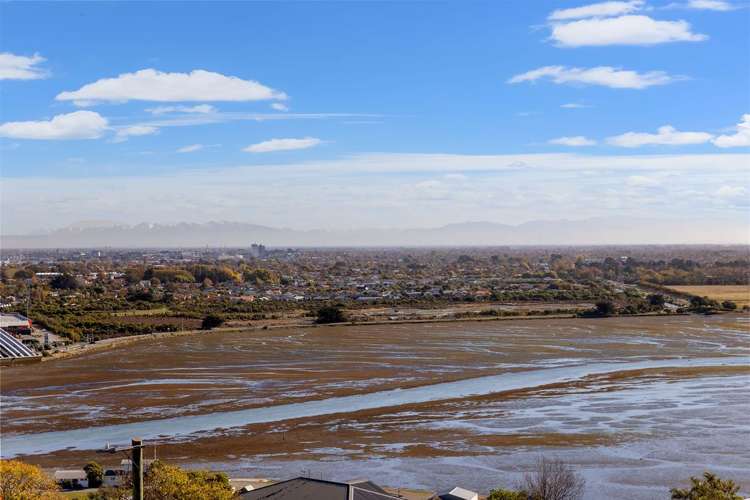 25 Te Awakura Terrace Mount Pleasant_26