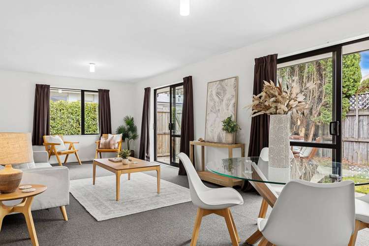 2/112 Edward Avenue_2