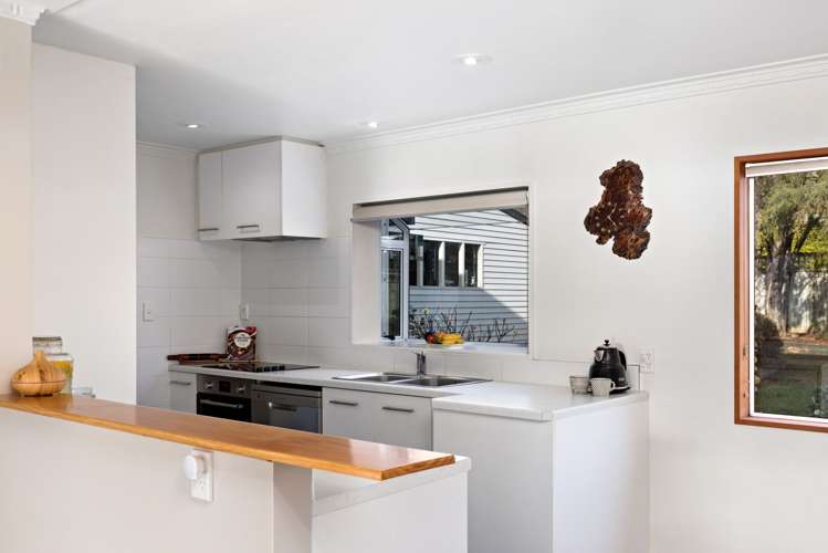 8 Wesney Terrace Kingston_14