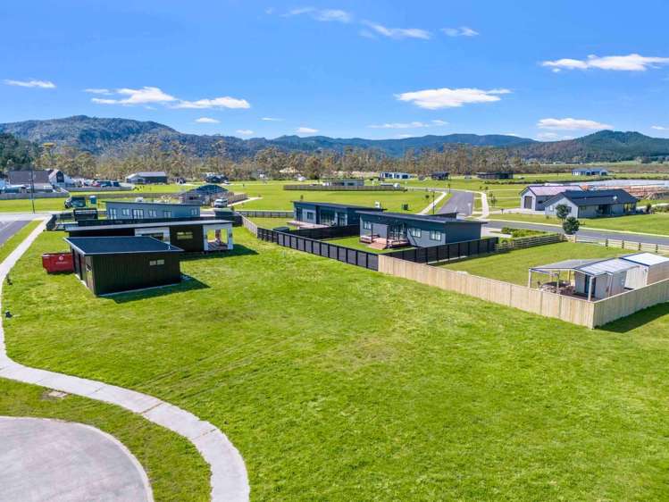 7 Riria Way Matarangi_5