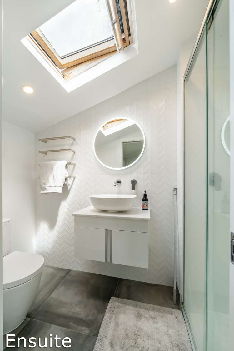 1 Mitchell Street Epuni_16