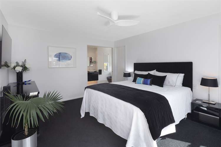 55 Applefield Court Northwood_26