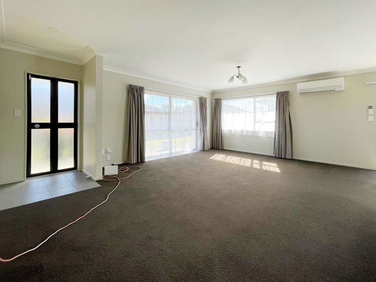 2/43 Ingram Street Papakura_6