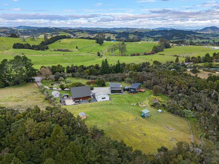 233 Pigs Head Road Whakapara_32