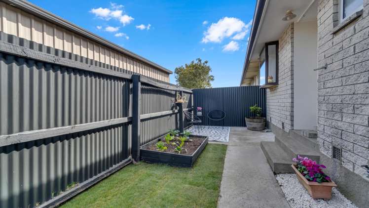 1/22a Neill Street Hornby_8