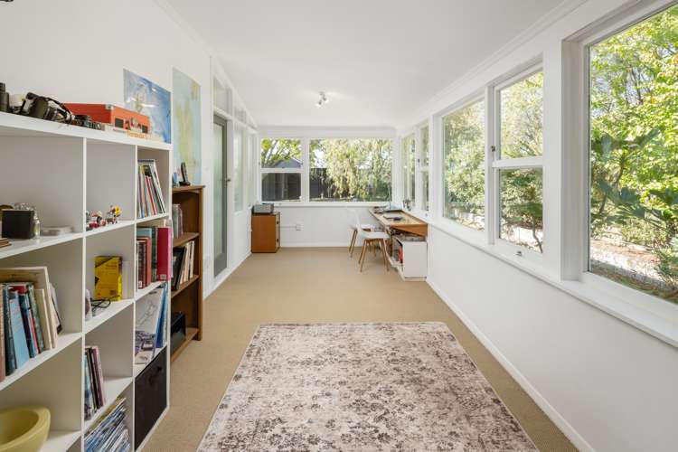 128 Maxwell Road Redwoodtown_18