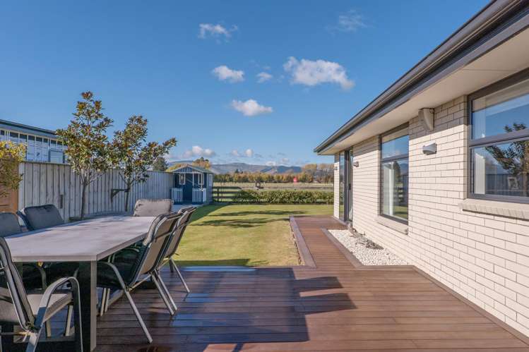 14 Ellerslie Lane Lincoln_16