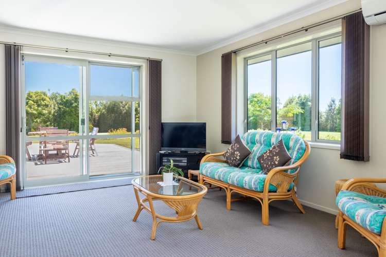 33 Ketemaringi Way Manakau_14