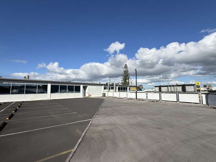 Tenancy A/2 Robert Street Ellerslie_11