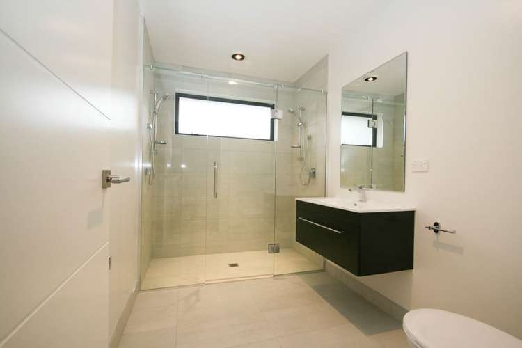 95 Salford Street Windsor_19