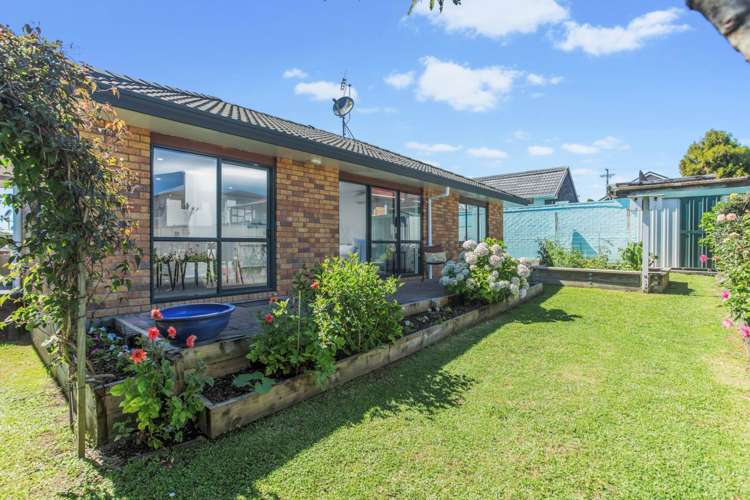 451b Blockhouse Bay Road Blockhouse Bay_14