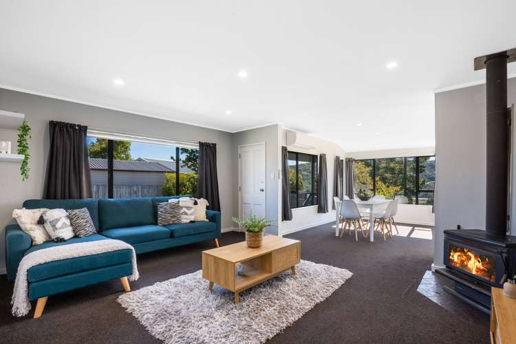 16 Mcmanaway Grove Stokes Valley_9