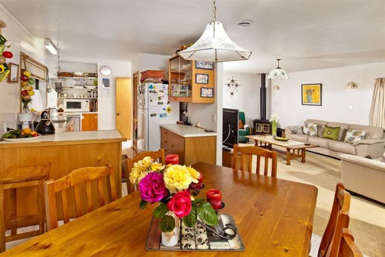 21 Puketitiro Street Glen Eden_24