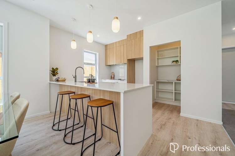 8 Manor Park Road_1