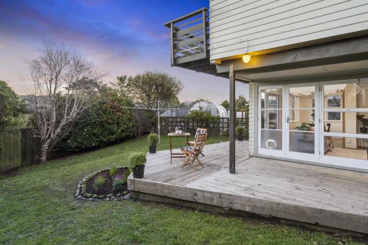 39 Lynda Avenue Paparangi_22