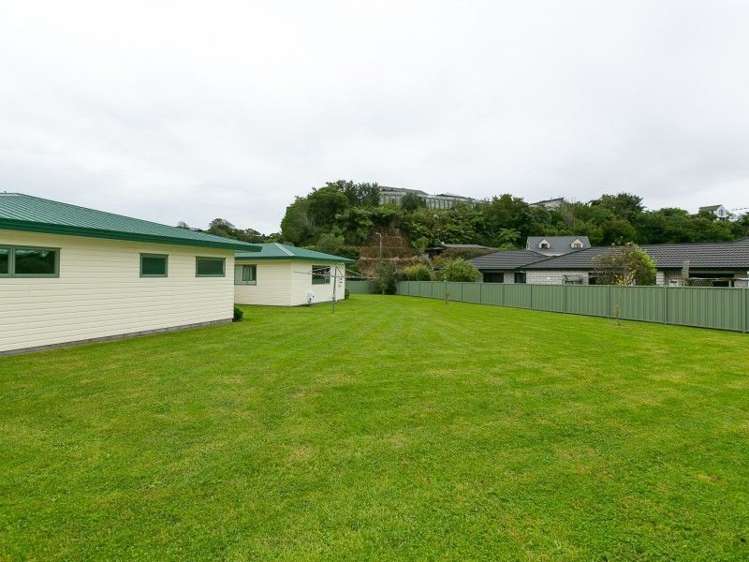 35 Roto Street Hurdon_27